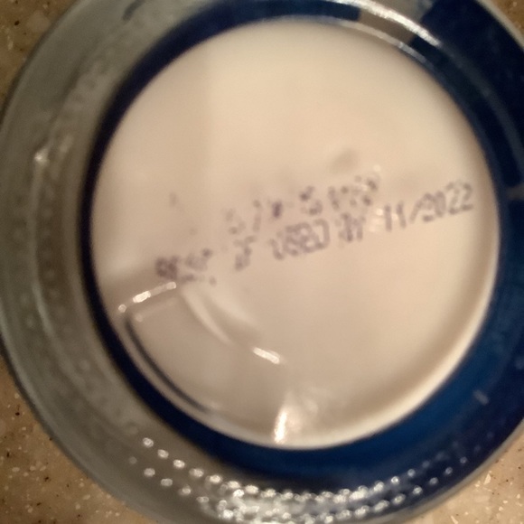 Derma-E Hydrating Night Cream - Picture 4 of 5